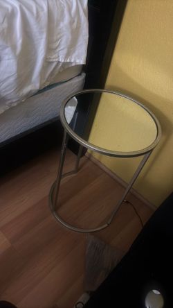 End table