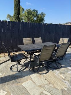 Nice table with 6 chairs