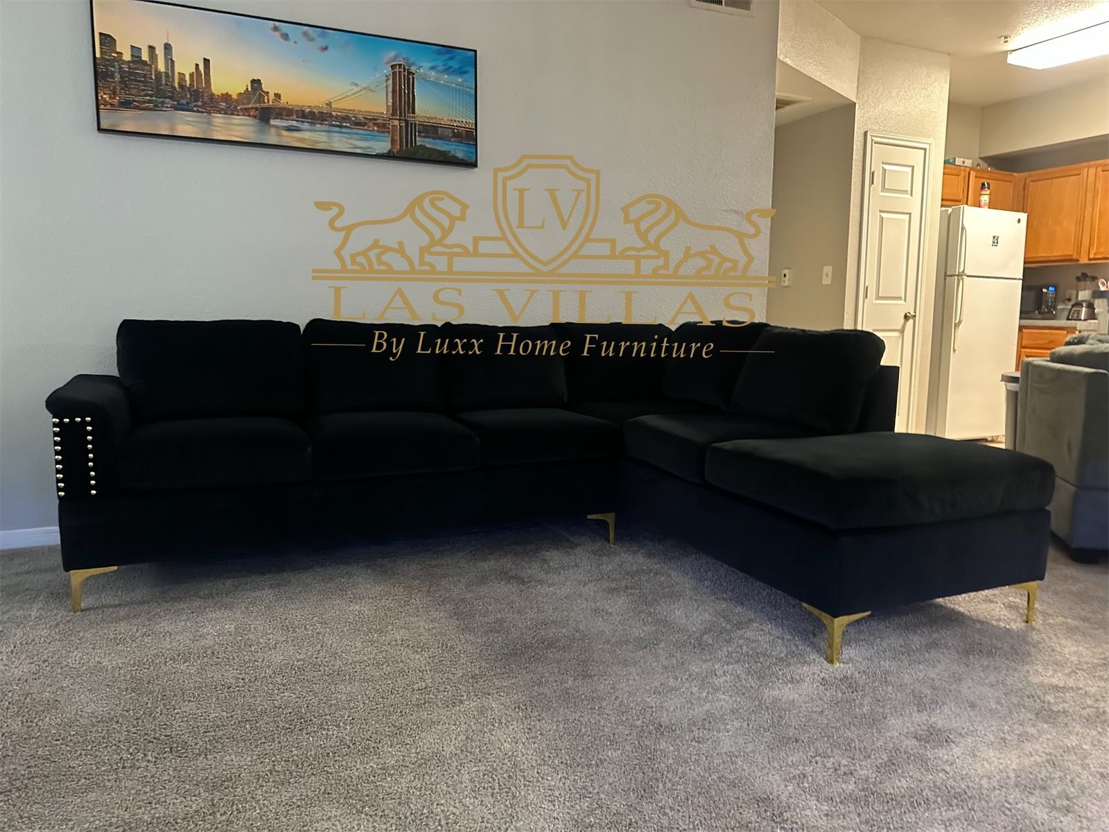 Brand New Vogue2 Black Sectional Dimensions: LAF SOFA: 76x33x34H CHAISE: 80x33X34H