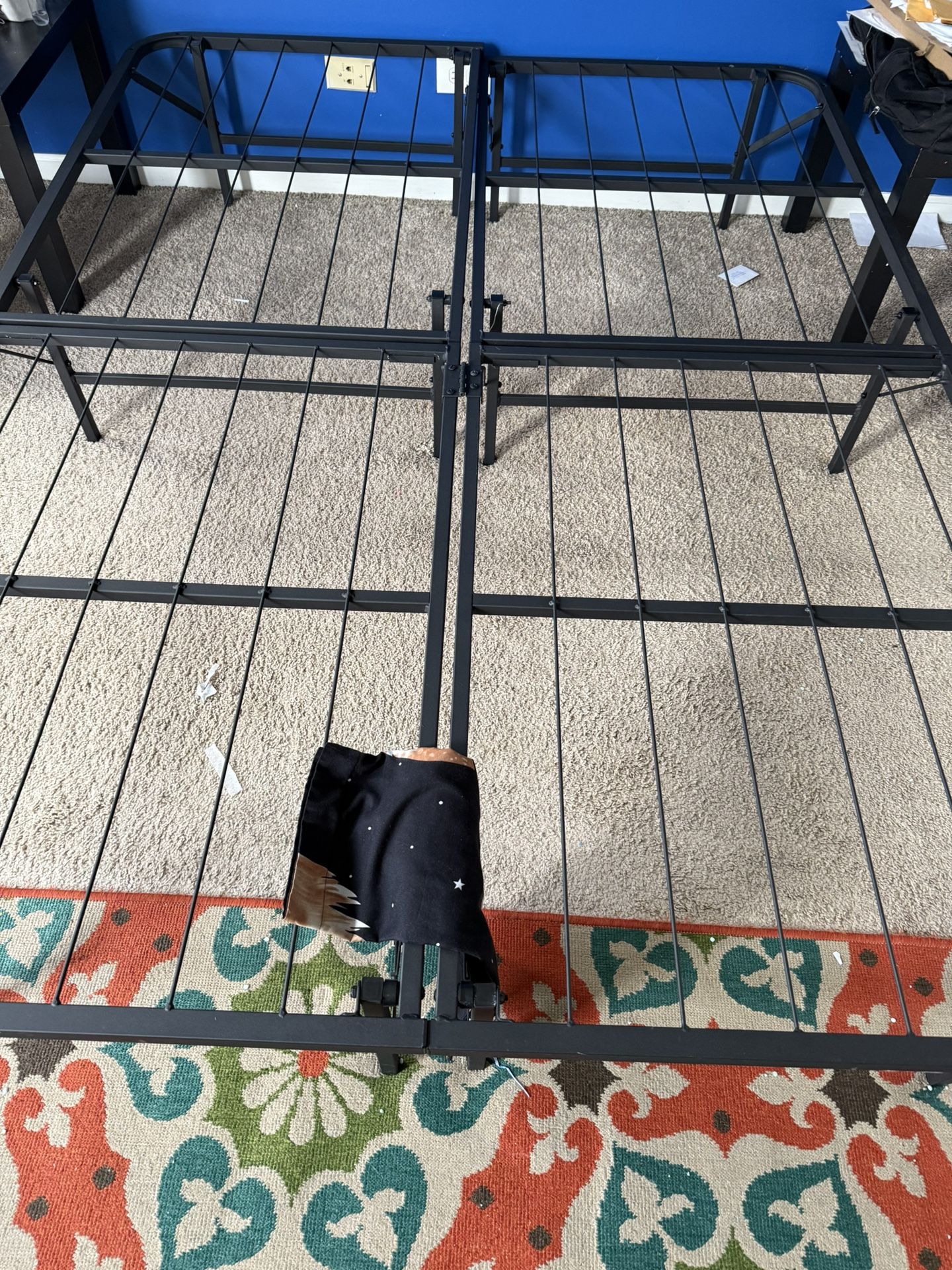 Steel Bed Frame With Queen Mattress