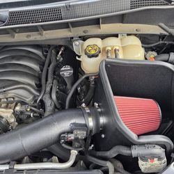 19-25 Chevy Silverado gmc Sierra cold air intake Kit (brand new)