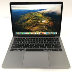 2019 Apple MacBook Air 13.3" i5 1.5GHz 8GB RAM 256GB SSD Space Gray A1932