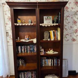 Dark Wood Bookshelf 