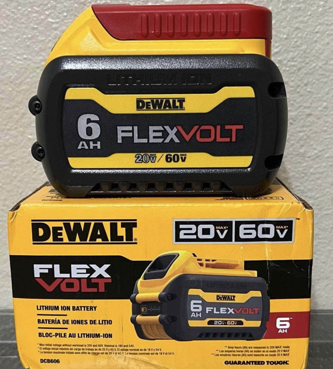 New DEWALT Flexvolt 6.0AH Battery 60-20/Volt.