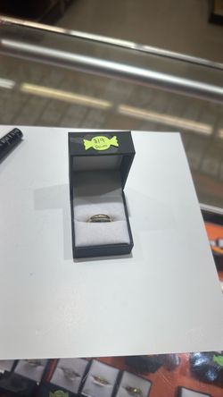 10kt 2.2 grams ring