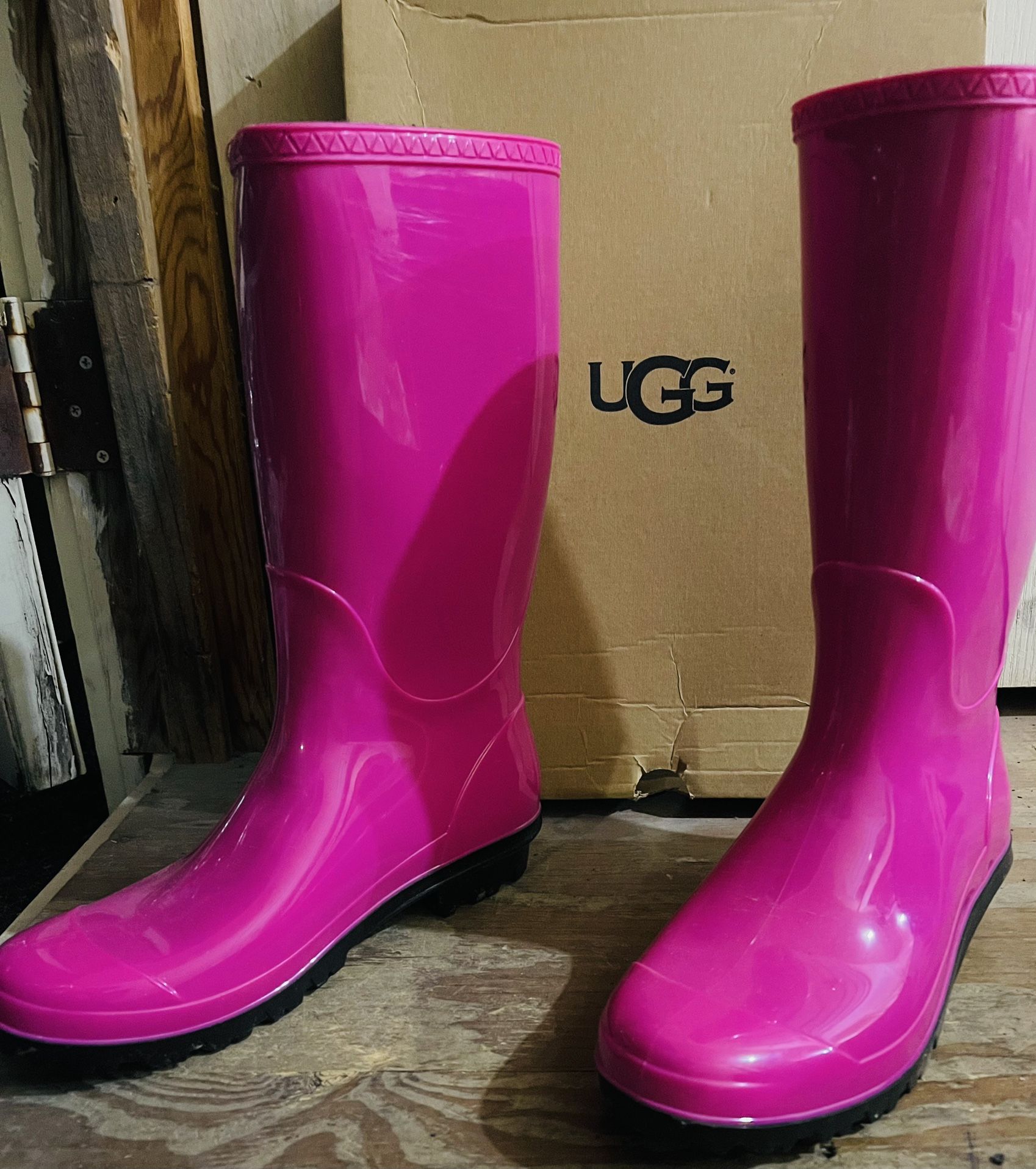 UGG Shelby Rain boots