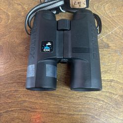 Binoculars 