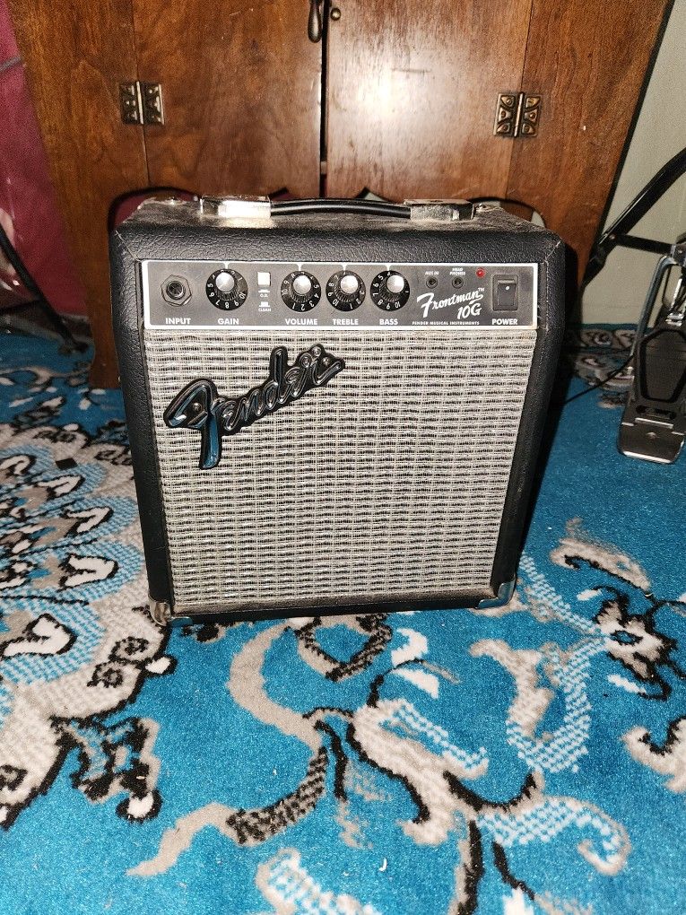 Fender Amp 10G Need Gone
