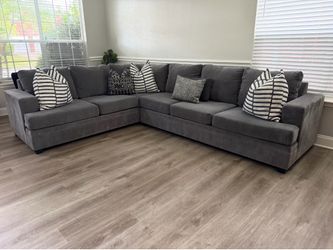 Living spaces gray sectional sofa set