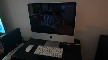 Apple iMac desktop computer