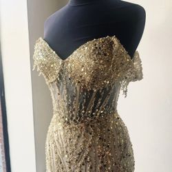 Gold / Champagne Off the shoulder fitted dress/ SIZE SMALL
/ Party / wedding / prom / formal dress