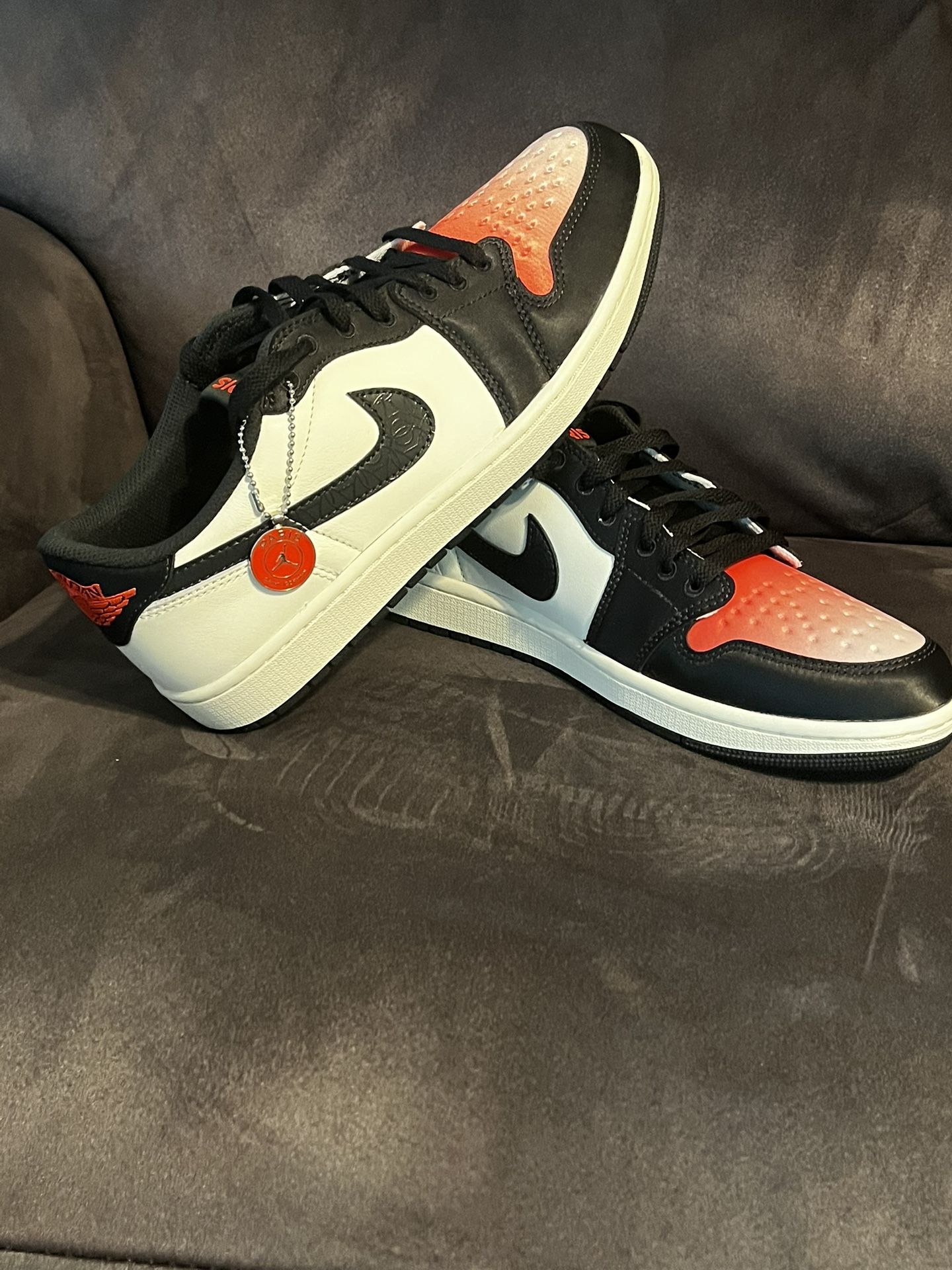 Jordan 1 Low PSG “Size 10 Men”