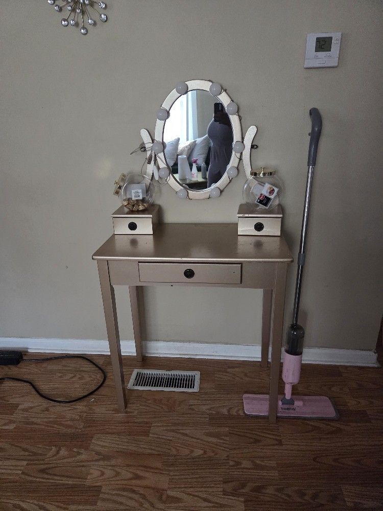 Gold Vanity