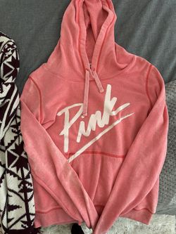 4 Jackets / Sweater / Hoodie