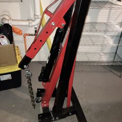 1 Ton Pittsburgh Foldable Shop Crane Hoist