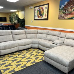 Power Reclining Sectional