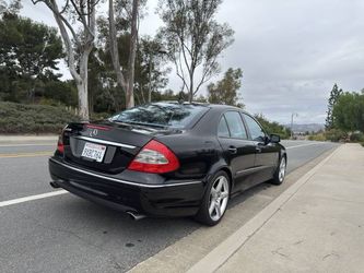 2009 Mercedes-Benz E350 Sedan — Clean Title, Black, Loaded