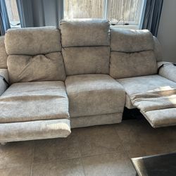 Sofa And Love Seat/recliners