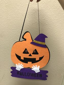 Halloween Door Sign Door Hanger Sign Decor for Haunted House Home Office School Outdoor Halloween Decorations