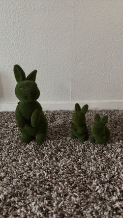 Grass Bunny Ornaments 