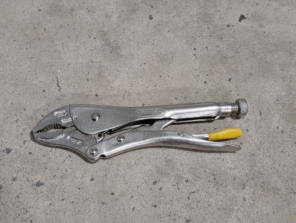 Stanley 0-84-809 curved Locking Plier Maxsteel, Silver