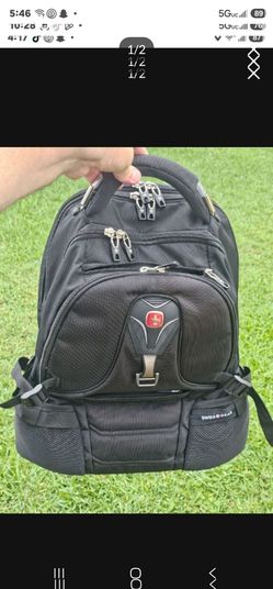 Swiss Gear Black Backpack