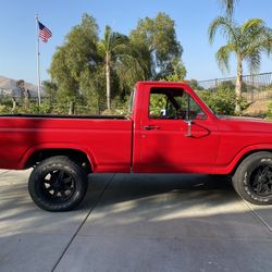 1983 Ford F-100