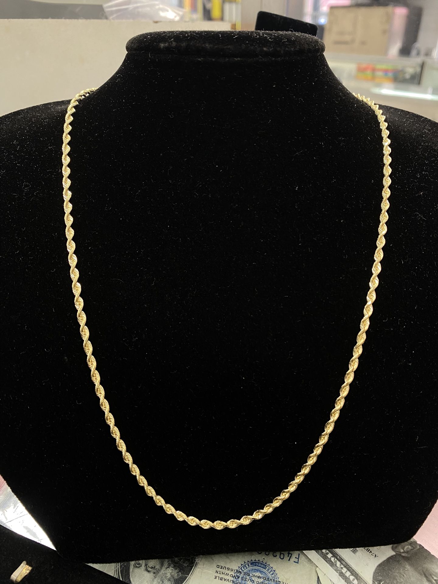 $1500 Yellow Gold Rope Chain