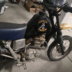 SUZUKI 125CC DIRTBIKE 