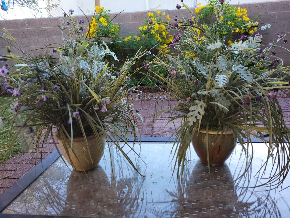 Potted Artificial Plants