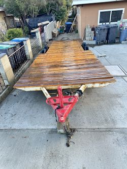 28 Foot Tráiler