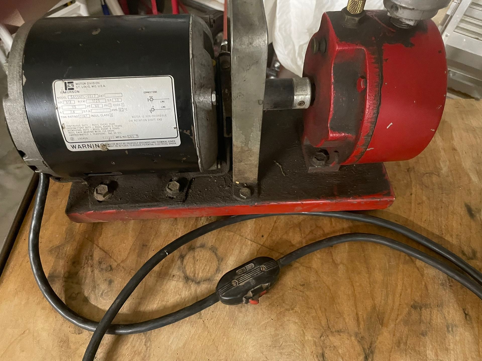 Vintage Marva rotary vacuum pump snap on