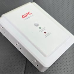 APC Essential SurgeArrest 6 Outlet Wall Mount, 120V