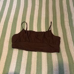 SELLING - brown crop top 