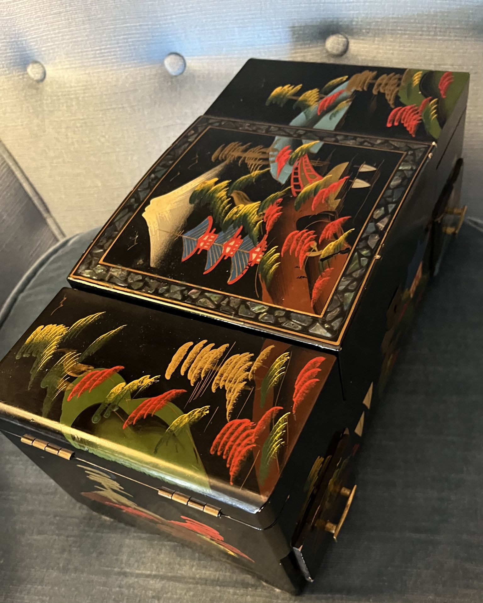 Vintage Japanese Musical Jewelry Box