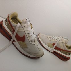 Nike Sun Club Sneakers 