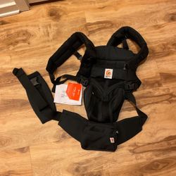 Ergo baby Carrier New