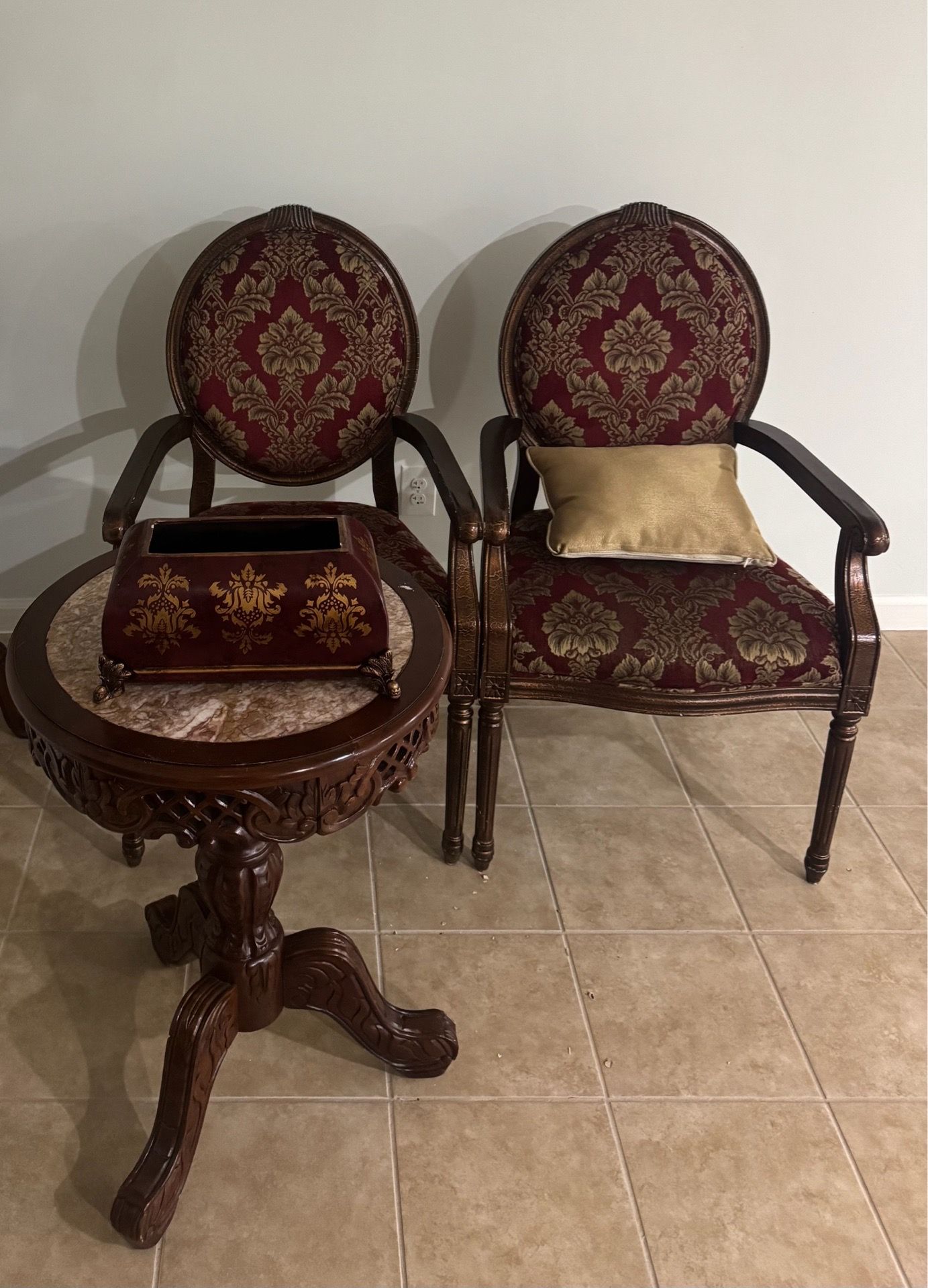 Accent chairs and table set of 4