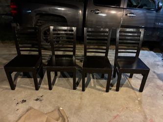 Set of chairs solid wood