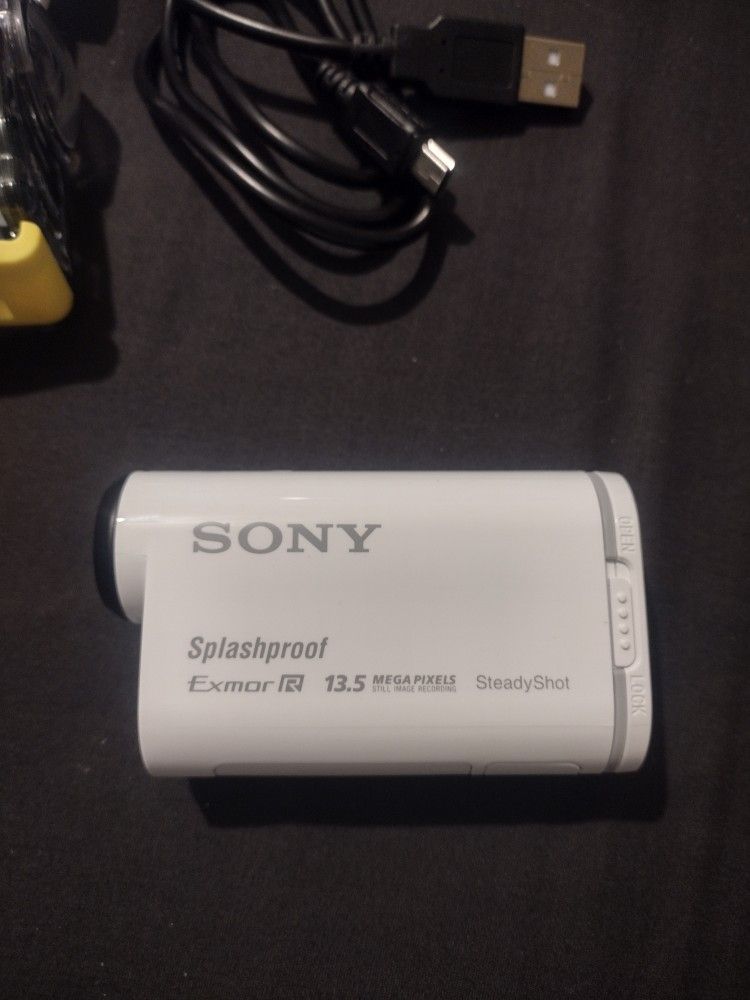 Sony Like New HDRAS-100