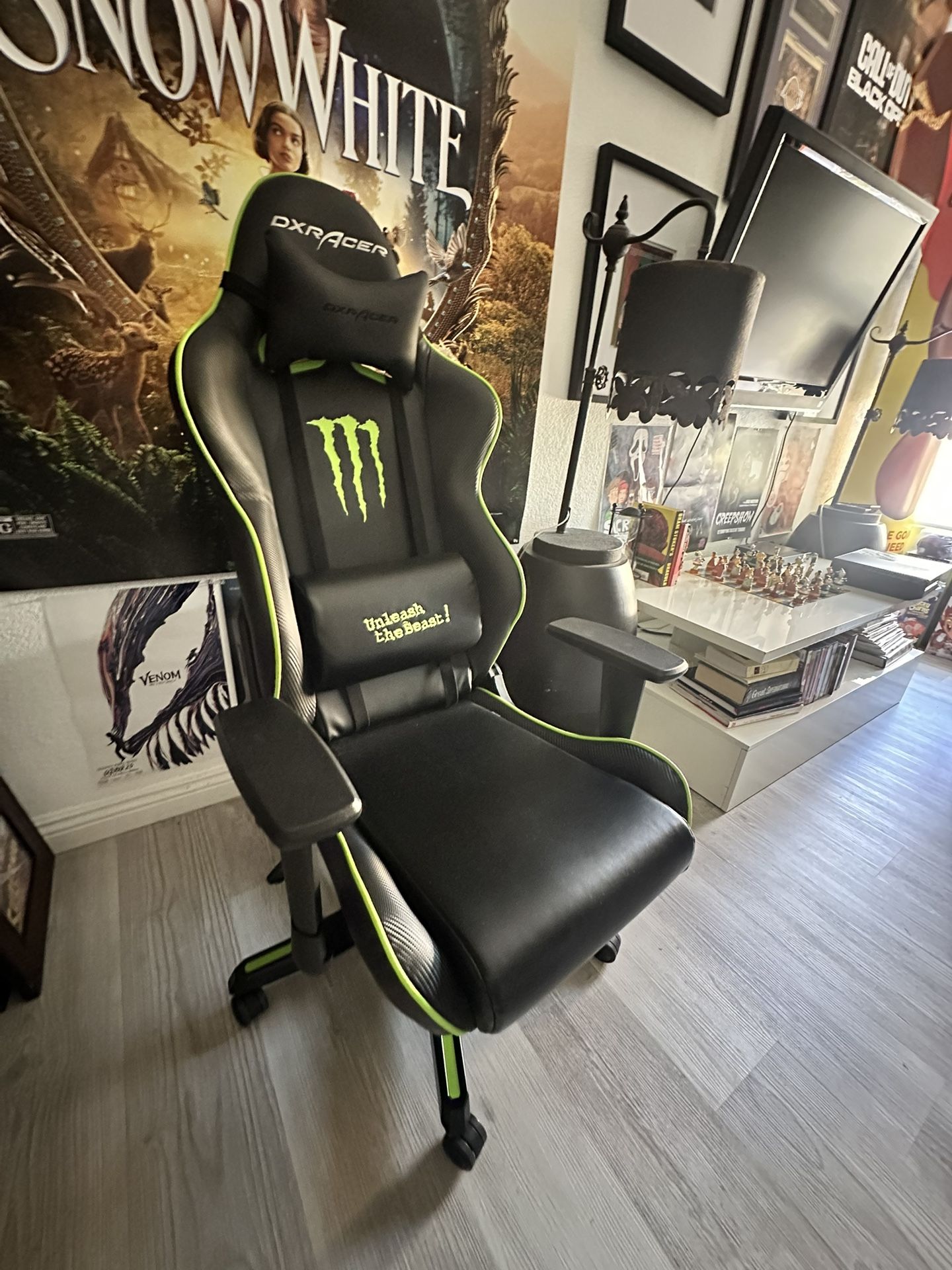 Perfect Fathers Day Gift! Cost $900* On eBay!!!!! Monster Energy Gaming Chair