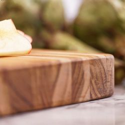 Teakhaus edge grain cutting board