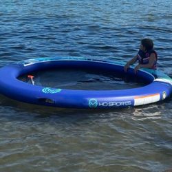 Water Ring Inflatable With Manual Pump
