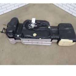 Cadillac Escalade Fuel Pump & Tank 