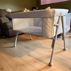 Bedside Bassinet 