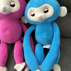 2 Fingerlings Monkey 