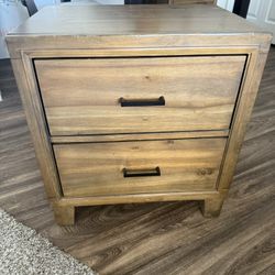 2 Night Stand Tables