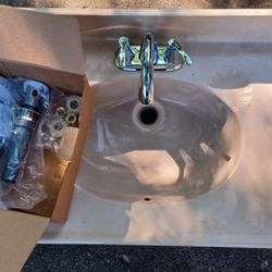 Sink Vanity And Faucet 