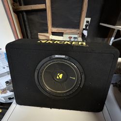 KICKER - CompC 10"  Subwoofer 