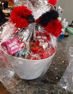 Custom gift baskets homade